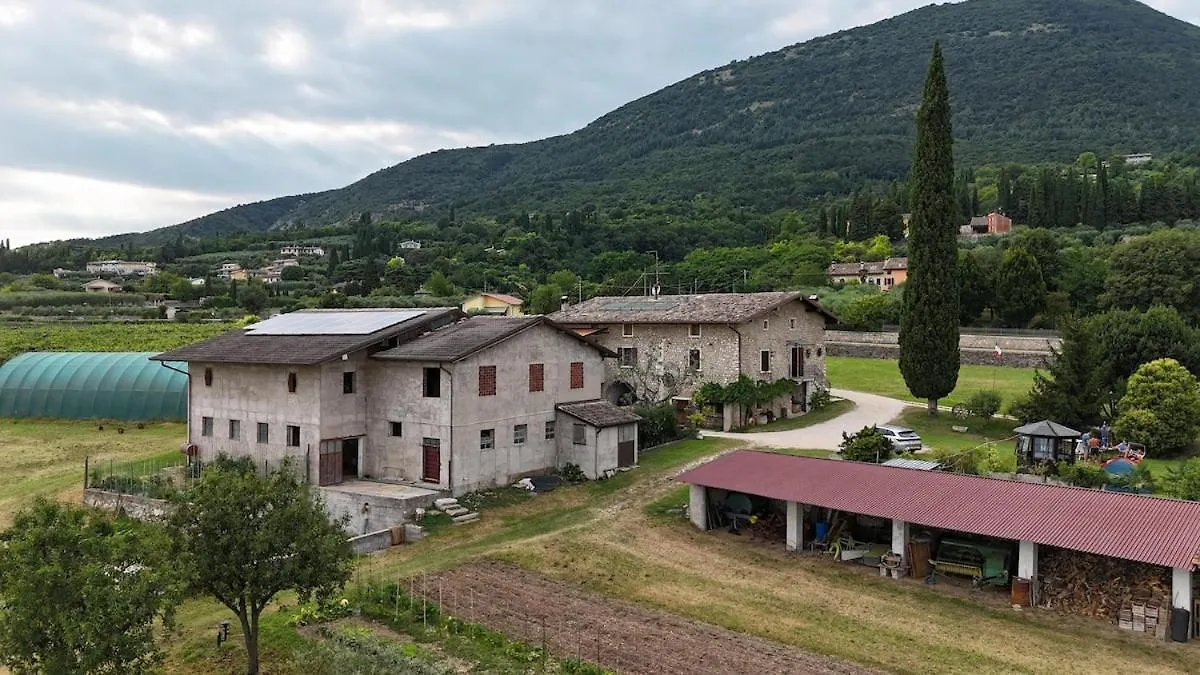 Casa Loppia Villa Caprino Veronese 0*,  Italy